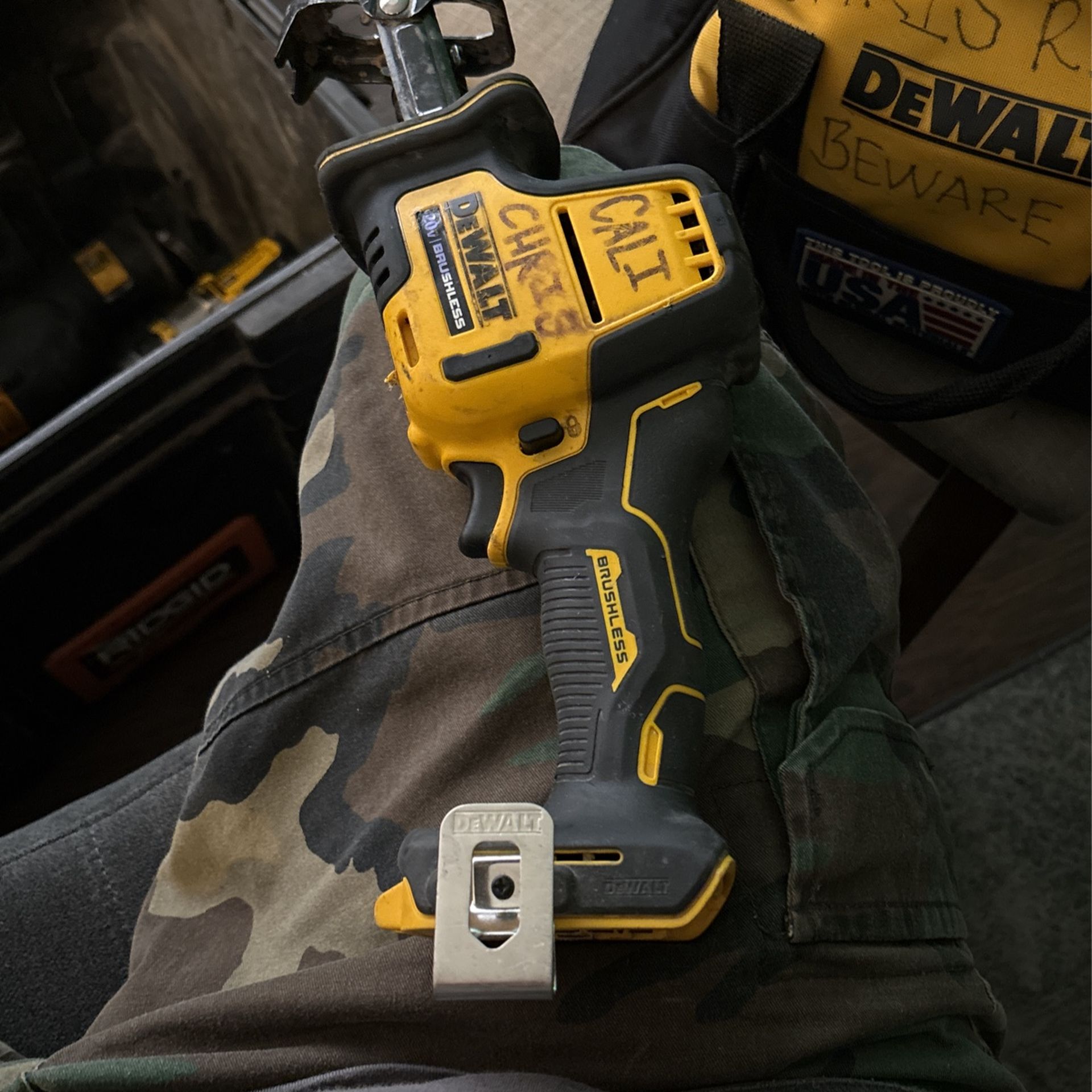 Dewalt 20V Brushless Sawzall Atomic Compact Series
