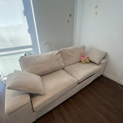 Couch / Sofa