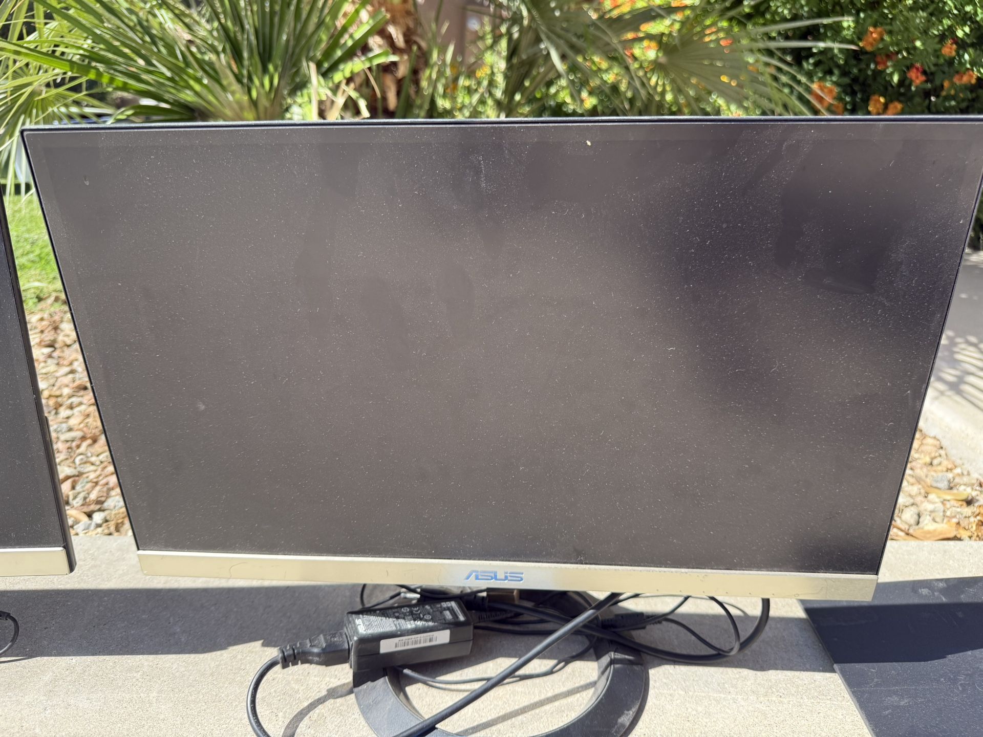 ASUS Monitors