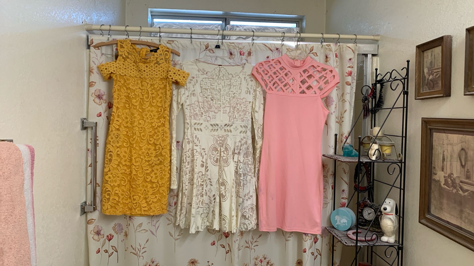 Short Dresses. XS & Sm. Chino, Ca