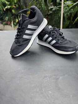 ADIDAS SIZE 8.5 woman