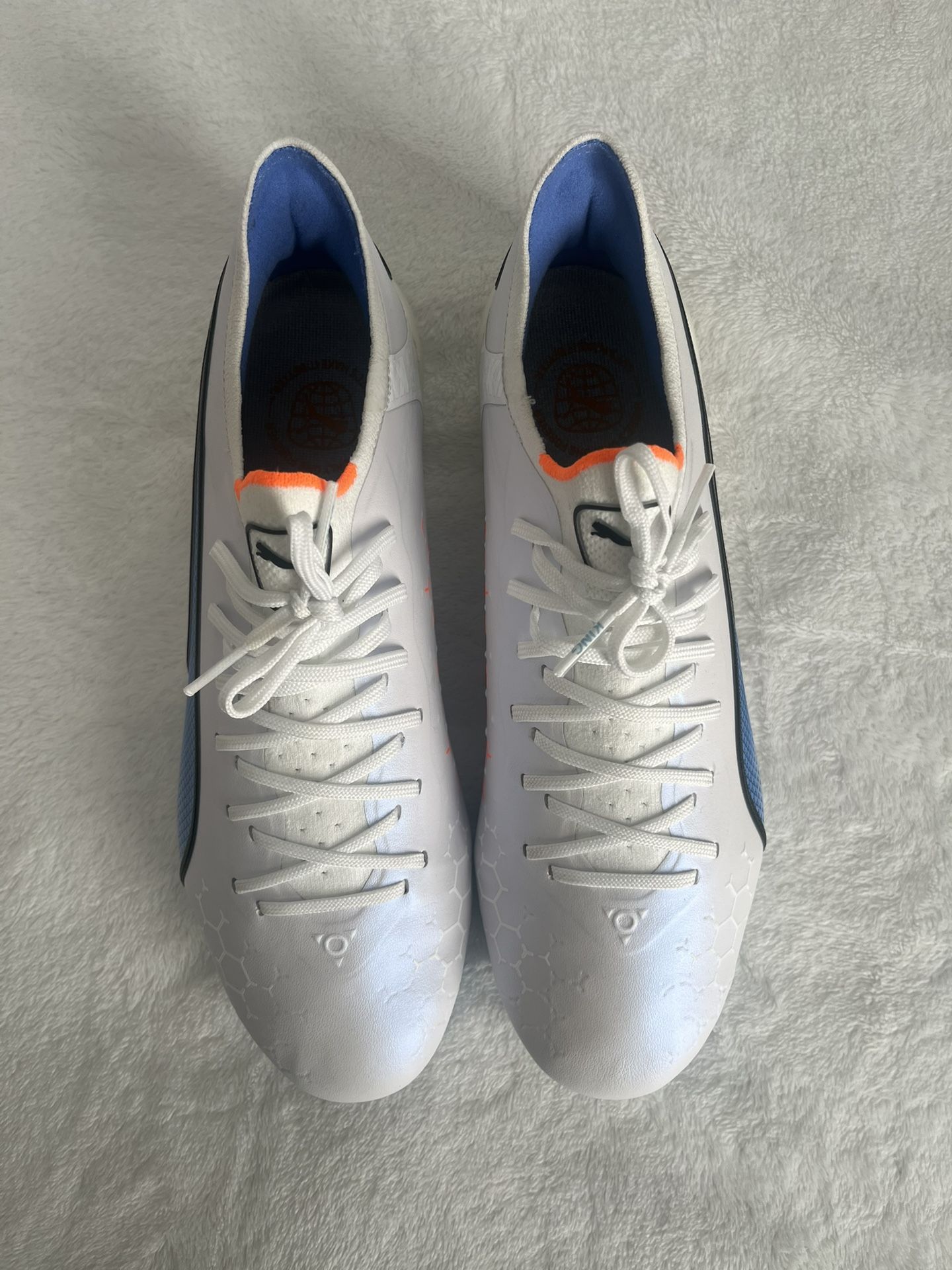 PUMA King Ultimate FG/AG Men's 7.5 White