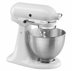 Brand new CLASSIC™ SERIES 4.5 QUART TILT-HEAD STAND MIXER - WHITE