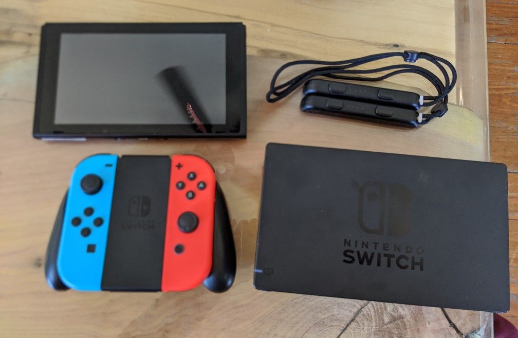 Nintendo Switch w/BOTW, Smash, and Mario Party