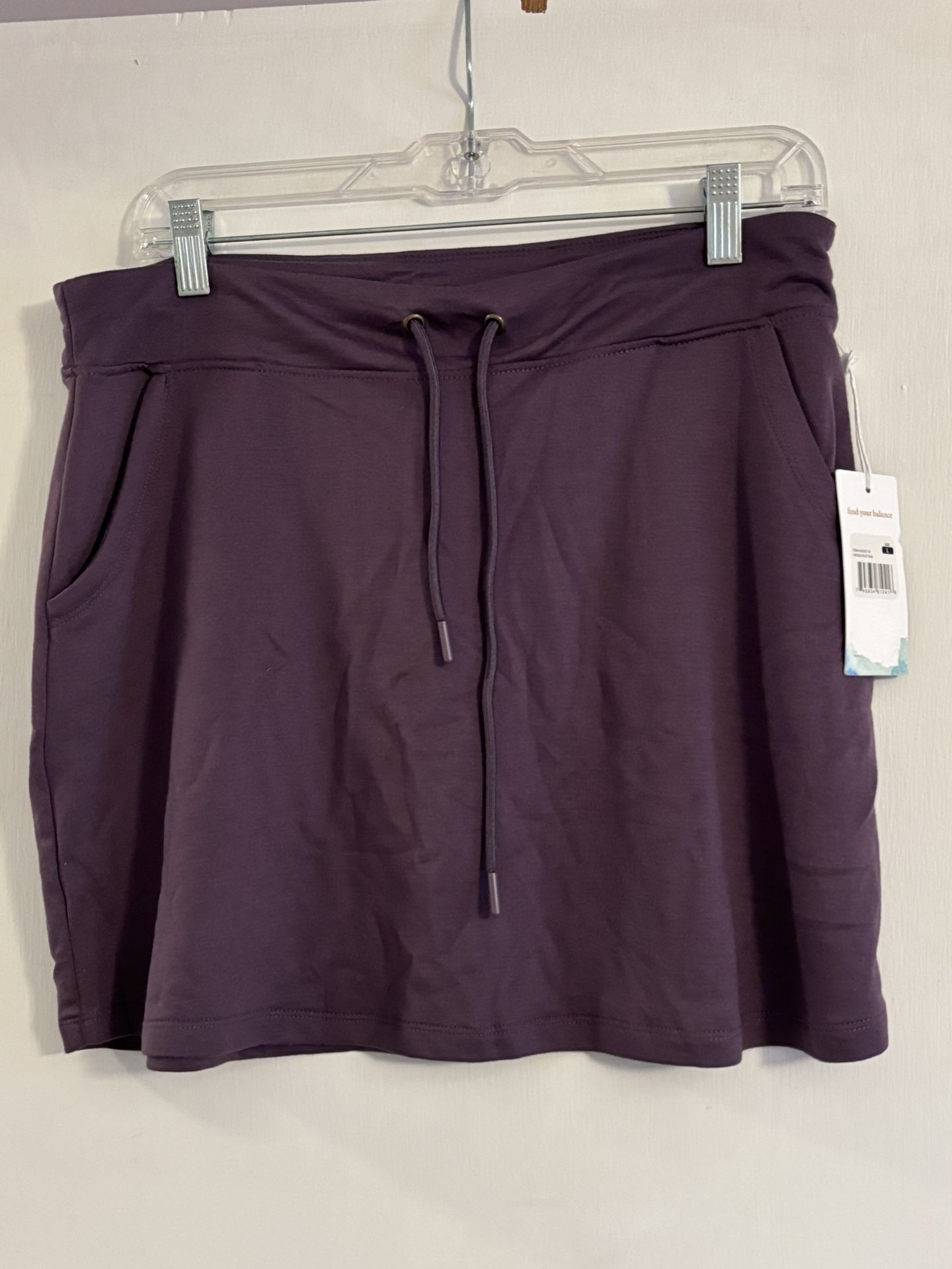 Balance Collection Skirt