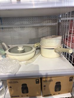 Cream Ceramic Nonstick Cookware Set w/ Removable Handles & Glass Lids