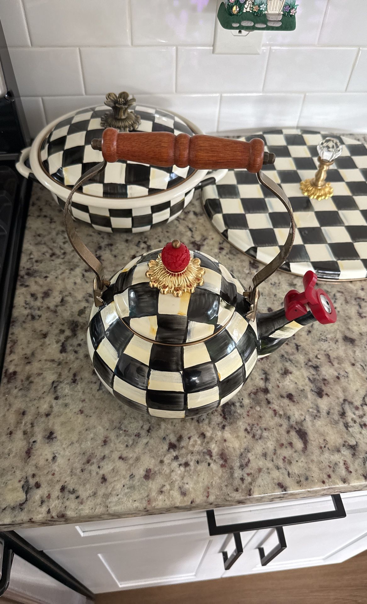 Mc Tea Kettle