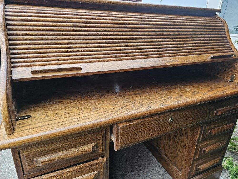 Oak Roll top Desk