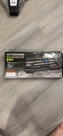Pittsburgh 51pc. Socket Set
