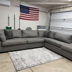 Sectional Like New 