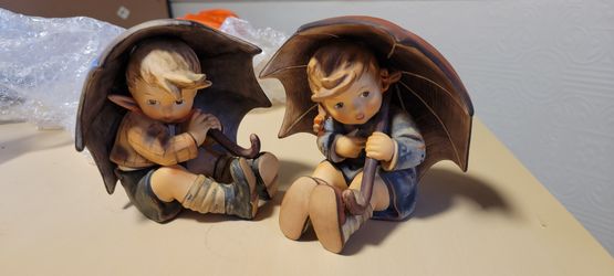 Goebel Collectable Antique Figurings