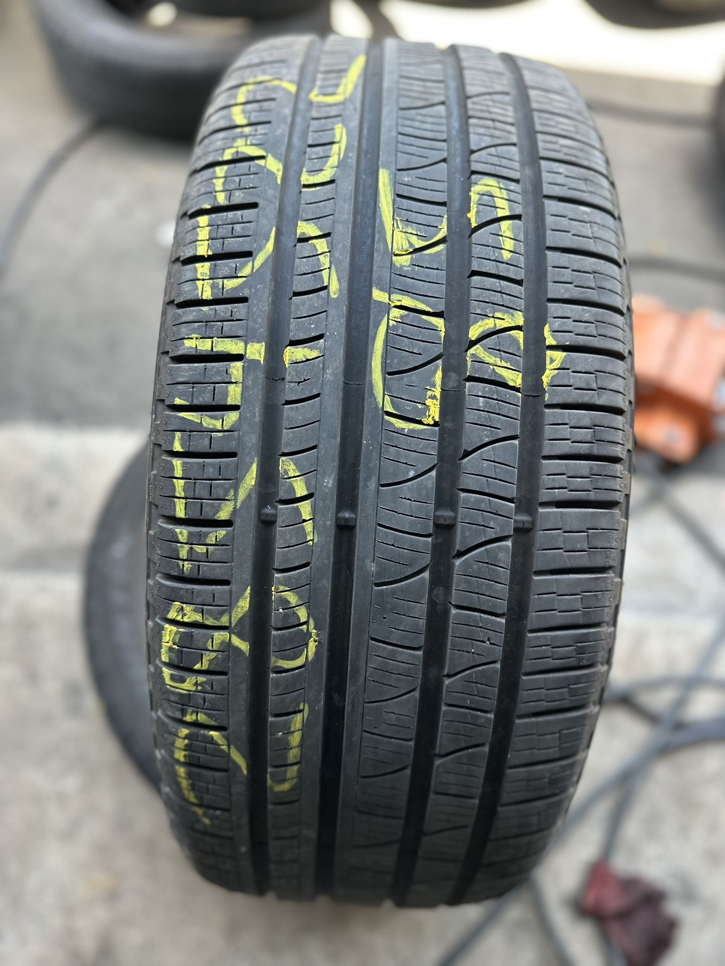 285-45-22 $85