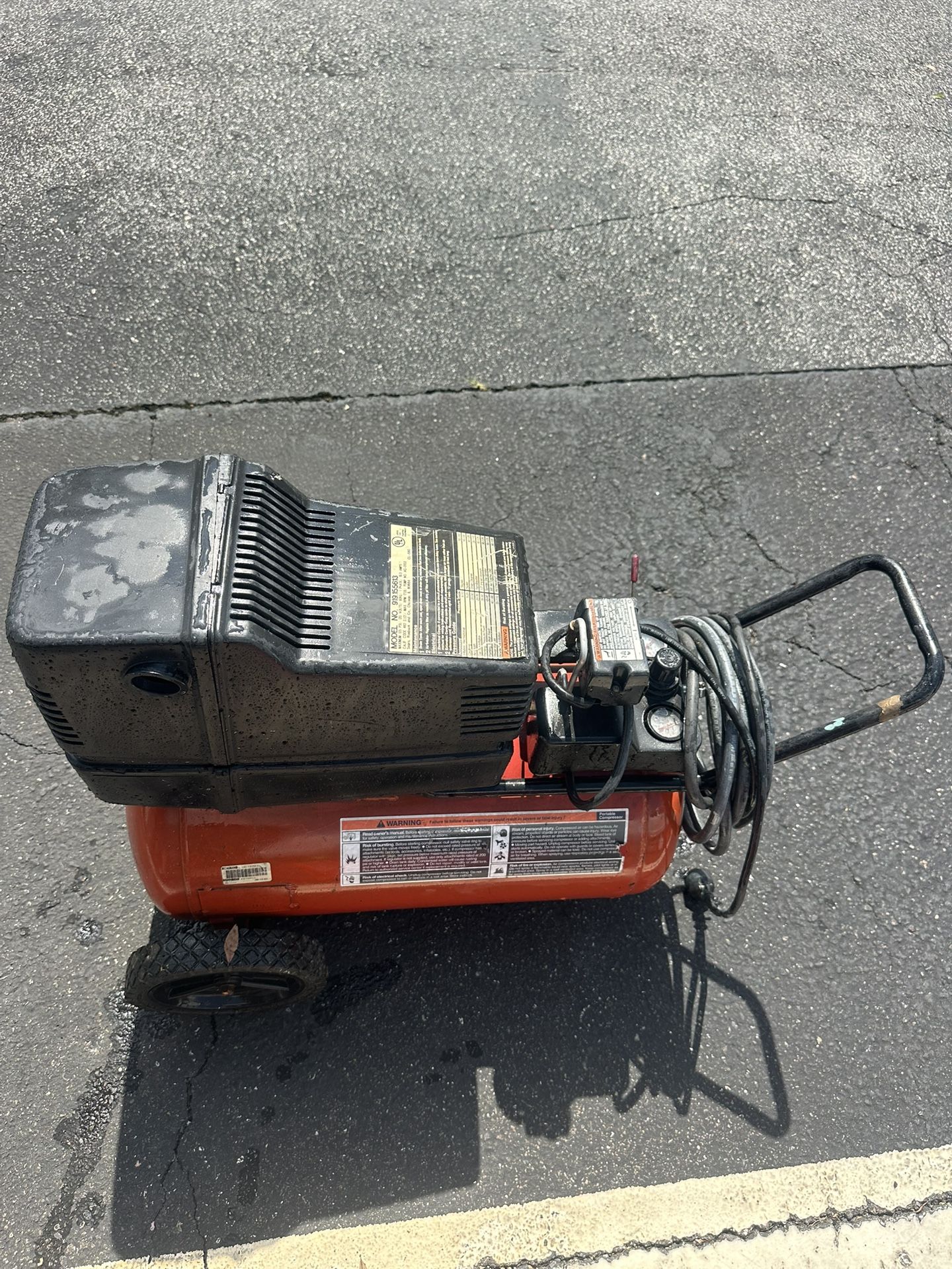 Air compressor