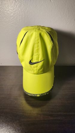 NIKE FEATHERLIGHT DRI-FIT  Cap Hat Yellow green neon
