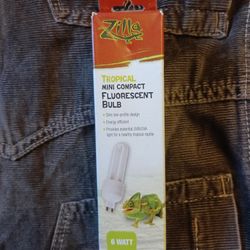 Zilla Tropical Mini Compact Fluorescent Bulb Reptile 6 Watt UVB/ UVA Light Lamp