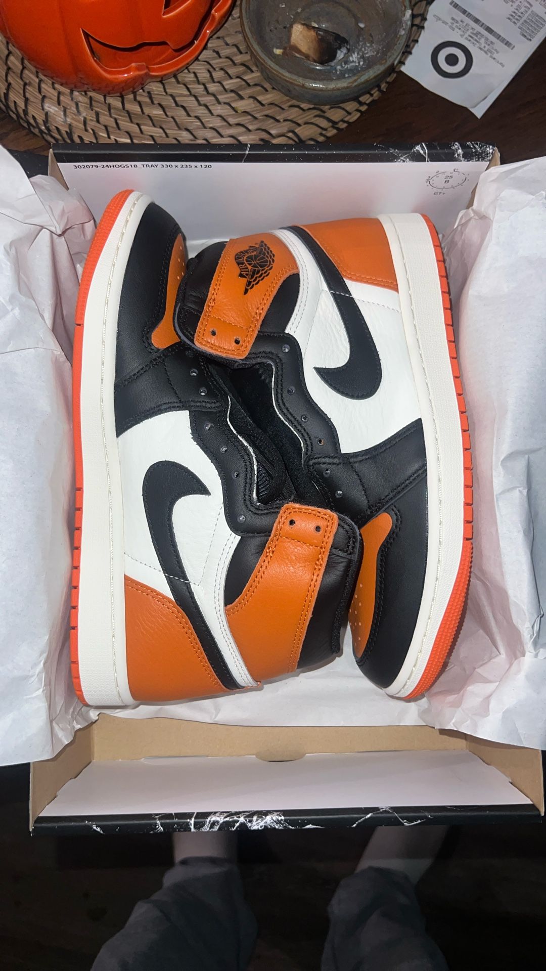 Size 9.5 Deadstock Jordan 1 Shattered Backboards
