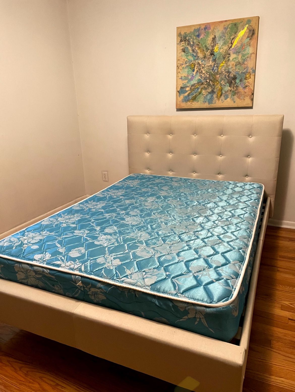 Full Size Bed And Mattress