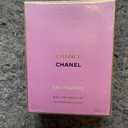 Chanel perfume