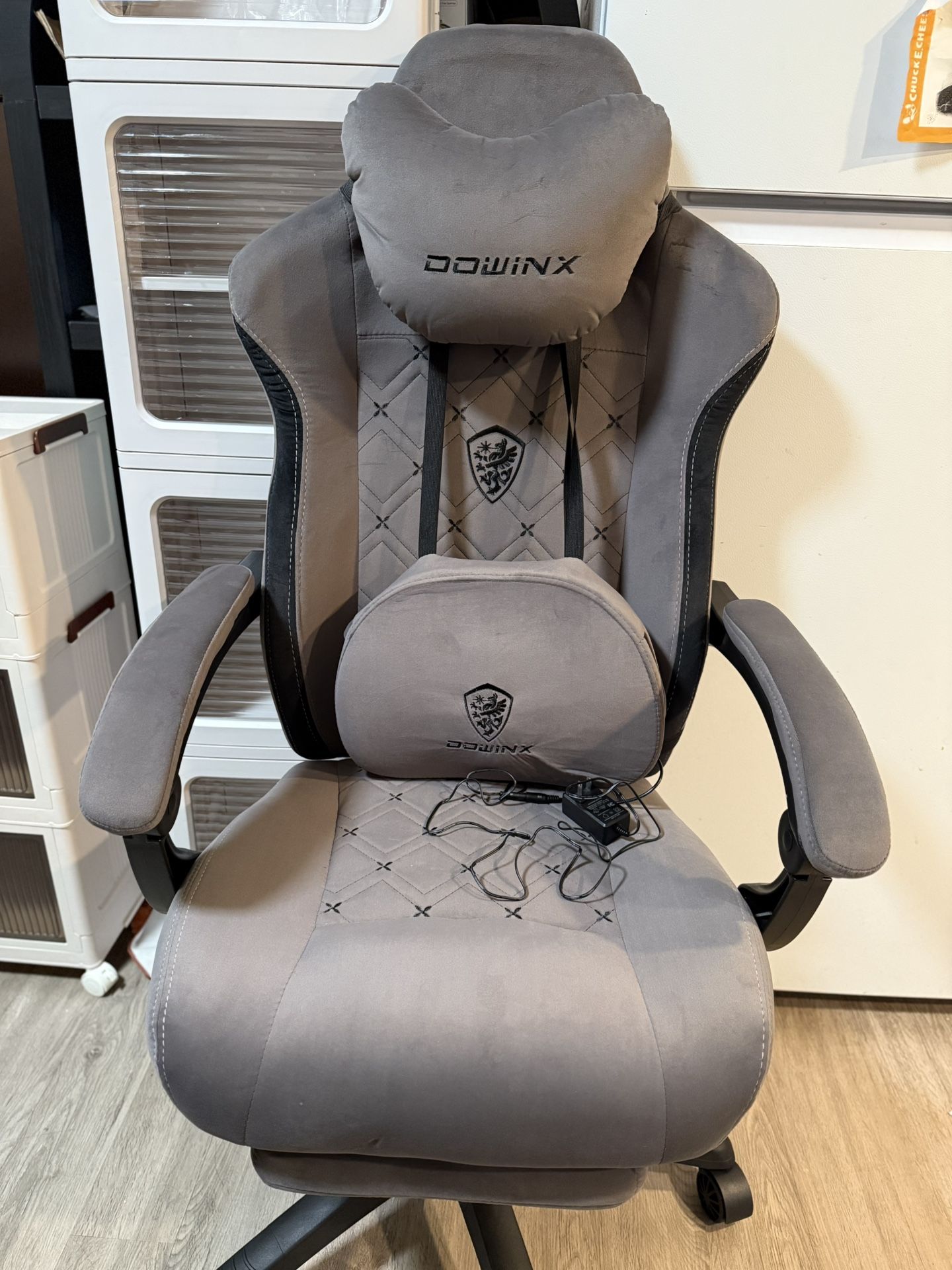 Dowinx Suede Gaming Chair
