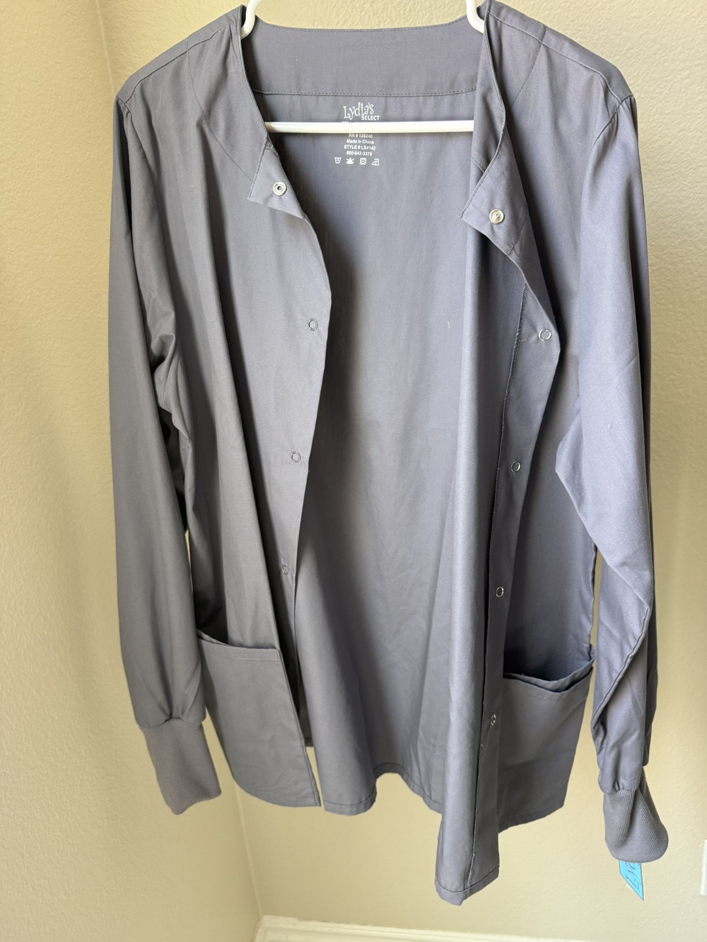 New Medium Scrub Jacket