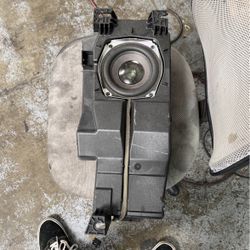 2007-2011 CHEVY TAHOE GMC YUKON SUBURBAN ESCALADE BOSE SUBWOOFER