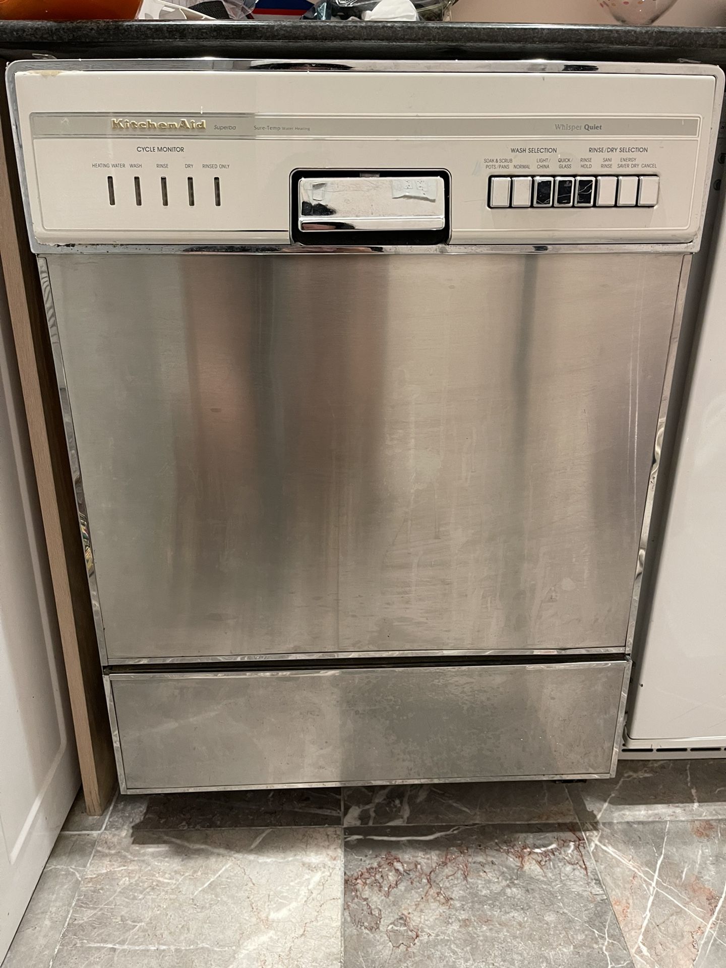 Kitchen Aid Superba Dishwasher