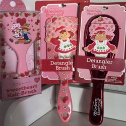 Strawberry Shortcake Brushes 