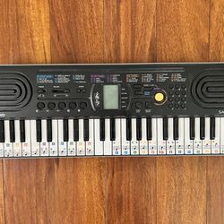 Casio SA-77 Keyboard piano
