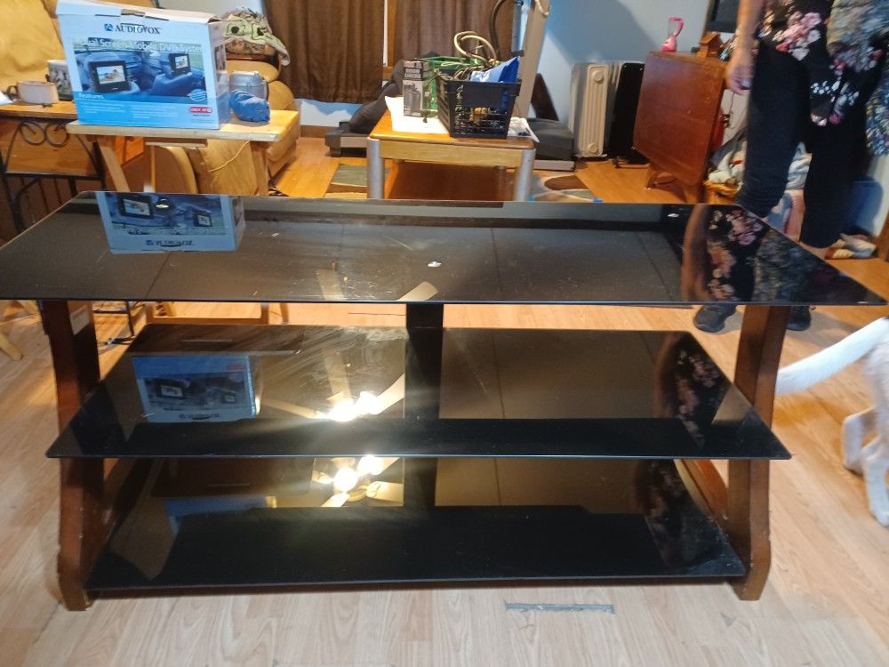 Glass TV Stand  Will DELIVER !!!!