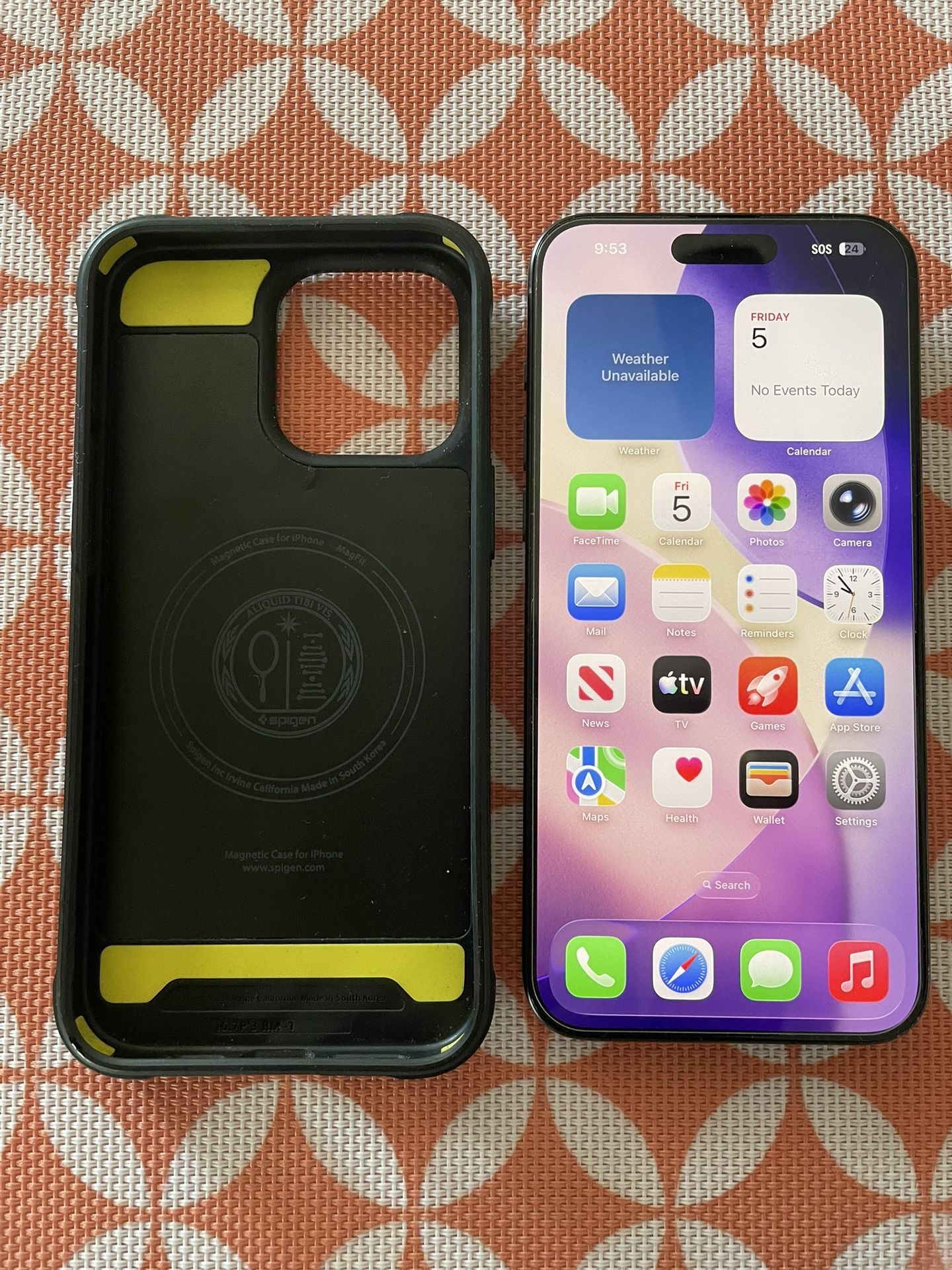 iPhone 15 Pro Max 256GB - UNLOCKED -