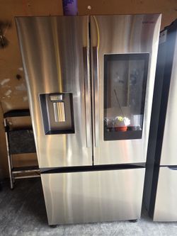 REFRIGERATOR  SAMSUNG FRENCH  DOOR COUNTER DEPTH  STAINLESS STEEL 