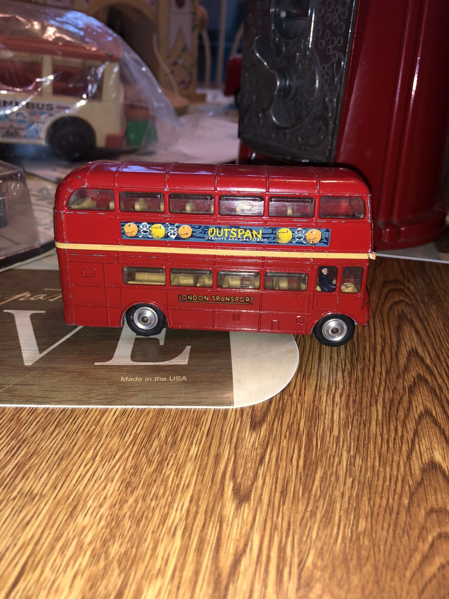 CORGI London Transport Diecast Bus