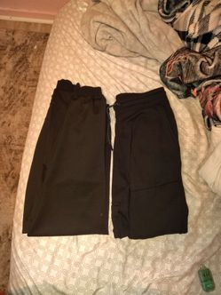 Black joggers 832-901-5086