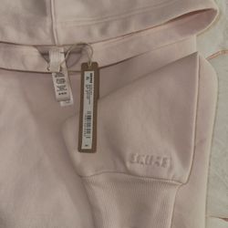 SKIMS Barely Pink Cropped Hoodie