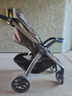 Chicco Bravo Quick-Fold Stroller – Excellent Condition