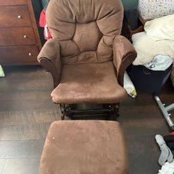 Rocking Chair 