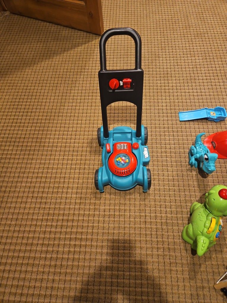 Toddler Push Mower