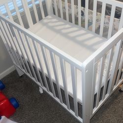 Delta Children Crib