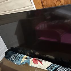 71” Samsung Tv