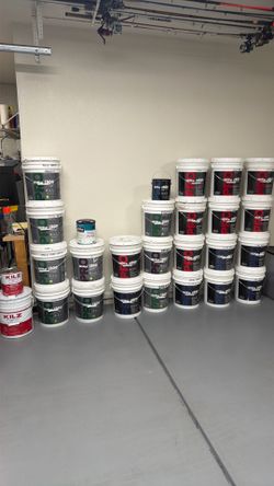 Full 5 gallon paint buckets