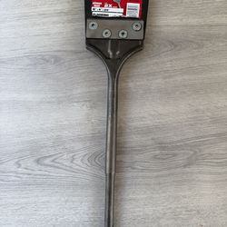 Milwaukee 6 in. SLEDGE SDS-MAX Floor Scraper