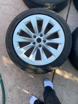 Tesla Rims