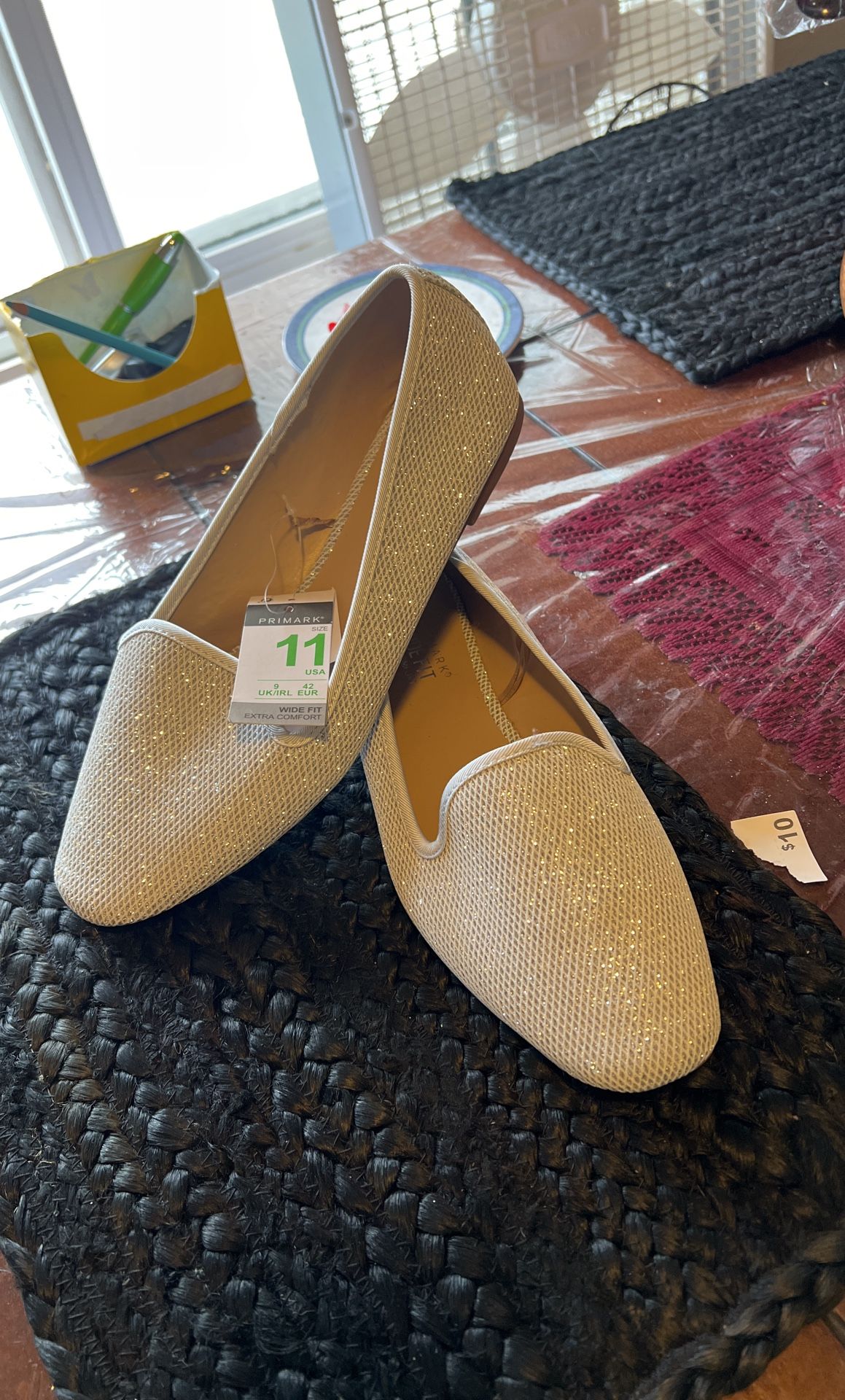 Brand New. Never Worn.