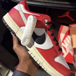 Brand New Nike Dunk Chicago Split Sz 13
