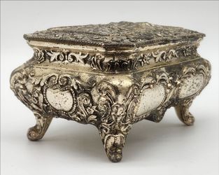 Vintage Silver-Plated Rococo Style Velvet-Lined Metal Trinket Box