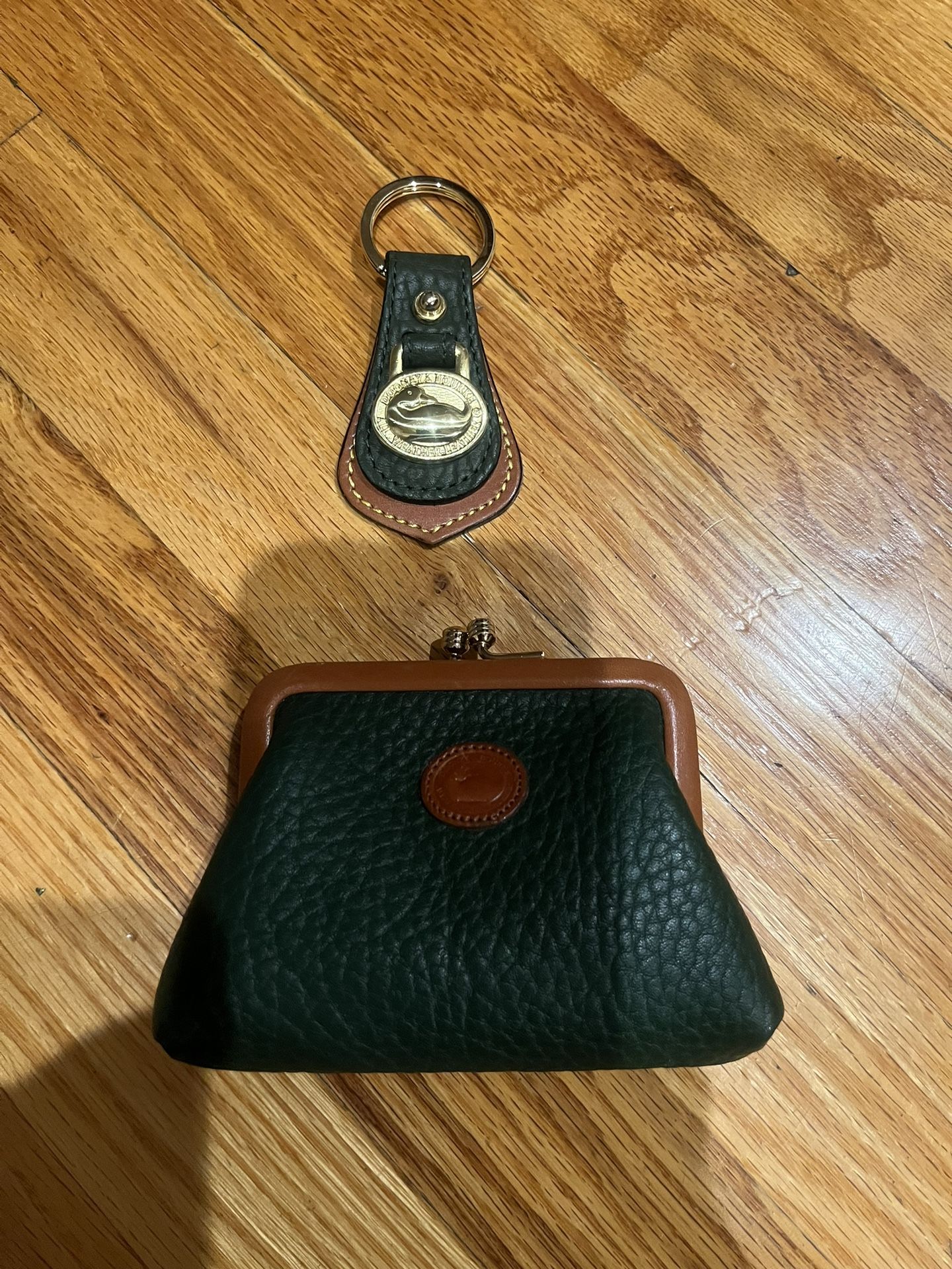Dooney & Burke (authentic)