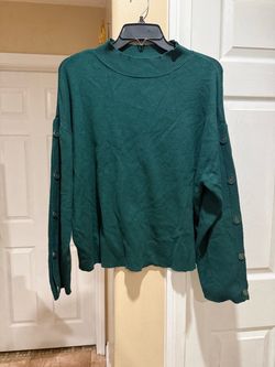 Green Mock Neck Knit long sleeve with Sleeve Buttons