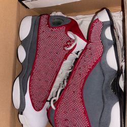 AIR JORDAN 13 RETRO (GS) 5.5Y 