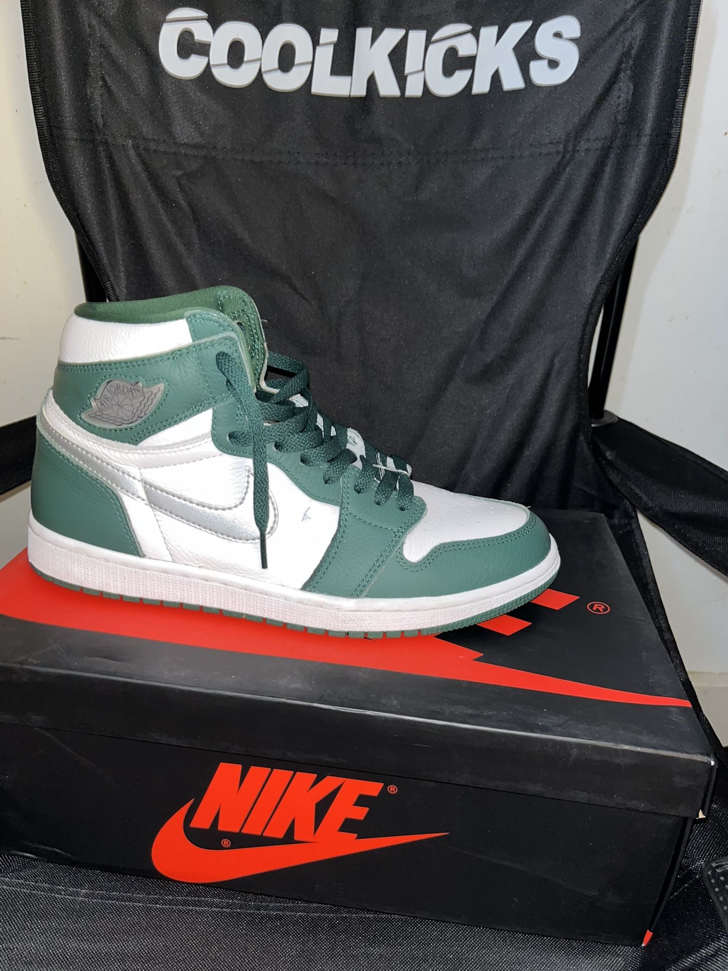 Jordan 1 Retro High OG “Gorge Green”