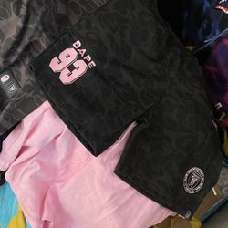 Black Bape®️ Shorts $80 🥵 